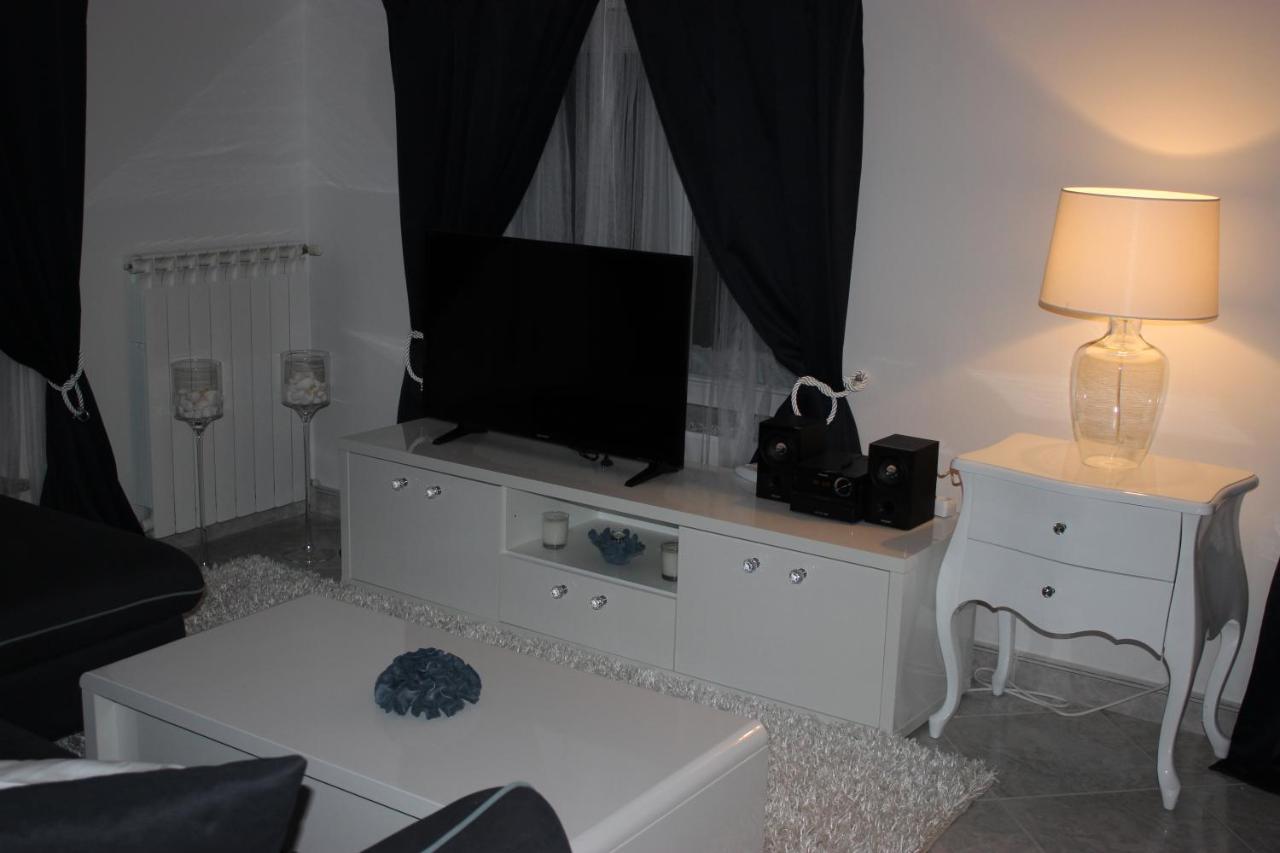 Apartments Christine Umag Zewnętrze zdjęcie