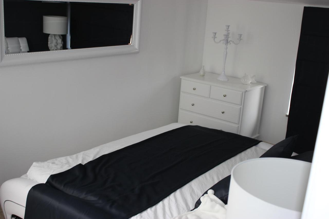Apartments Christine Umag Zewnętrze zdjęcie