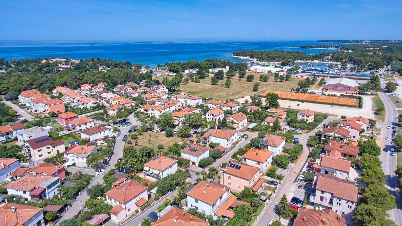 Apartments Christine Umag Zewnętrze zdjęcie